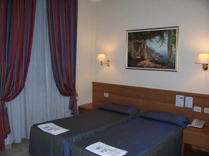 Hotel Principe Di Piemonte Rzym Pokój zdjęcie